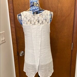 Bobeau White Sleeveless Women's Top size  small
